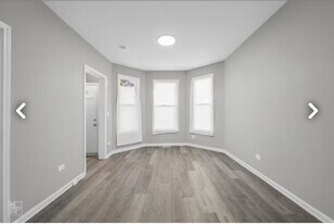 Building Photo - 7218 S Peoria St