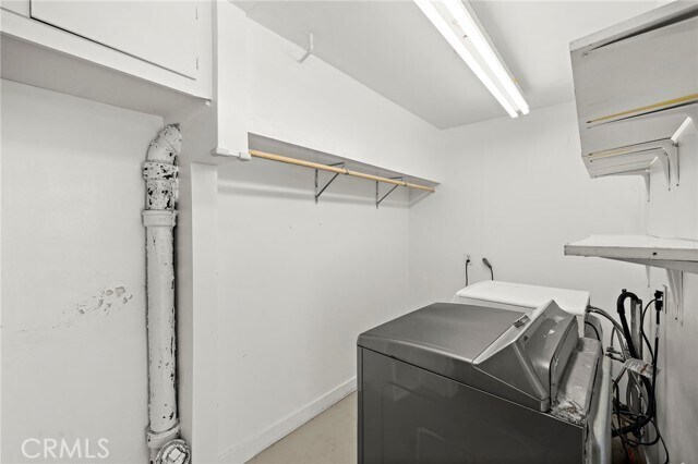 Building Photo - 696 Mystic View