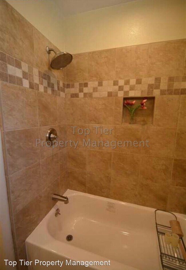 Building Photo - 3 br, 2 bath House - 150 Clarie Drive