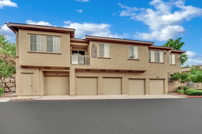 Building Photo - Beautiful 3-bedroom, 2-bathroom condo located in the gated community of The Legends, just minutes...