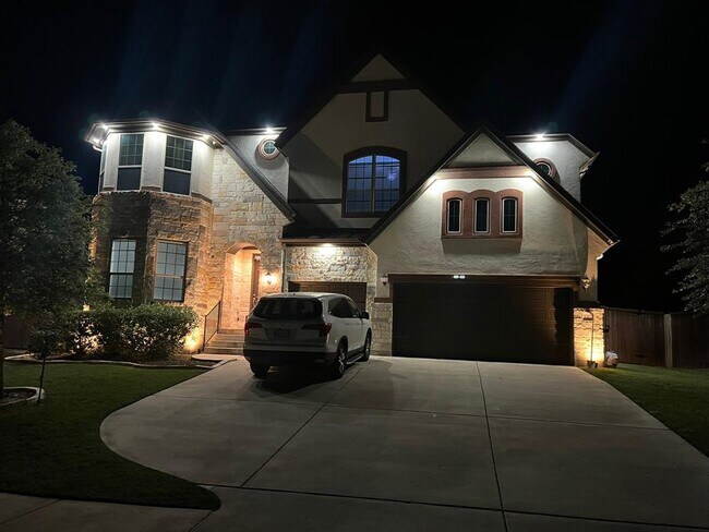 Building Photo - 5304 Cipriano Dr