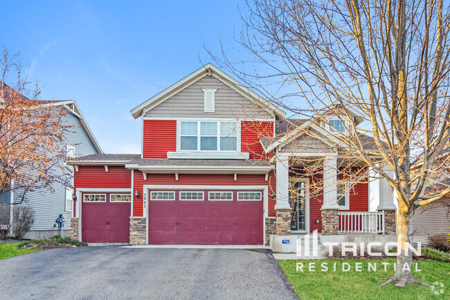Building Photo - 3947 Valencia Ln