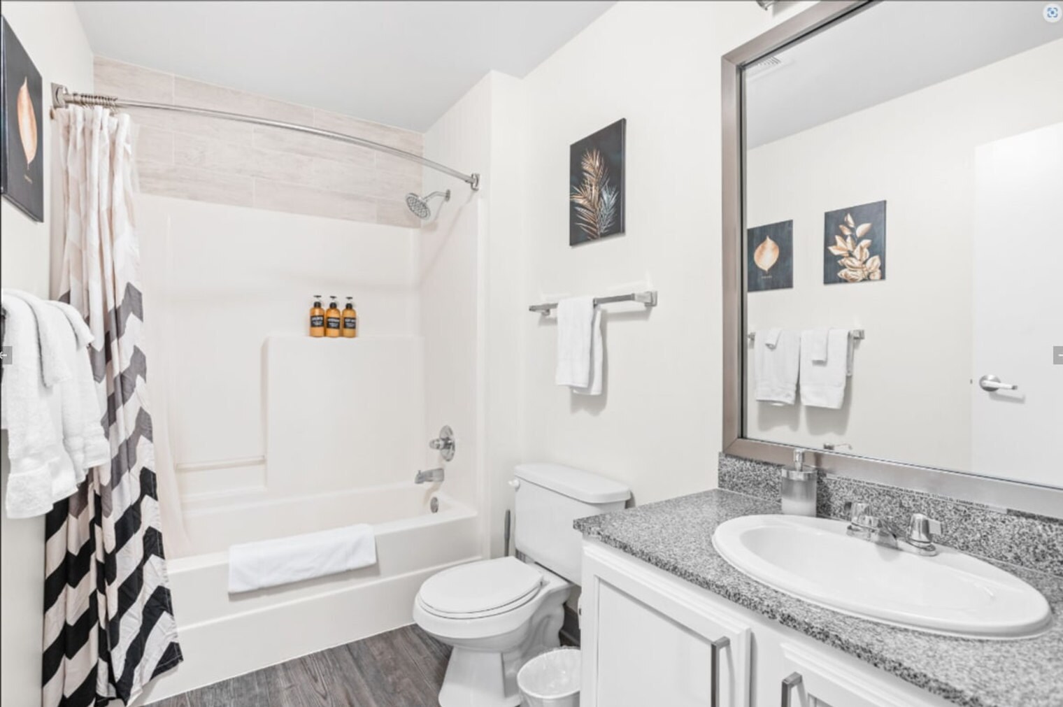 Building Photo - 50 N Illinois St