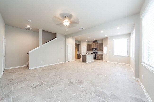 Building Photo - 5131 Pr Ter Ln