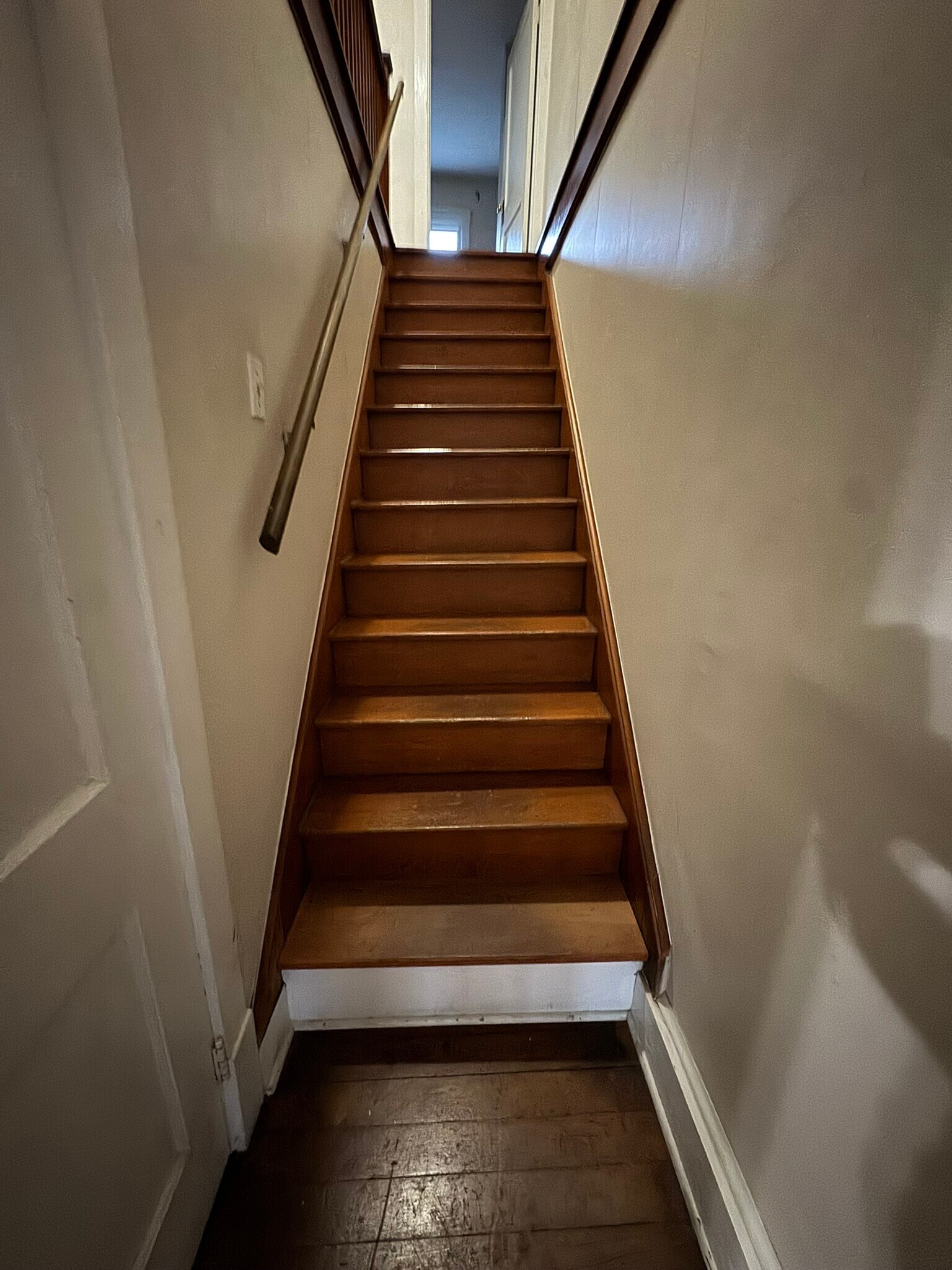 Building Photo - 1169 W Main St