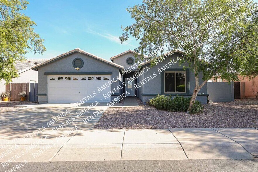 Building Photo - 9714 W Heber Rd