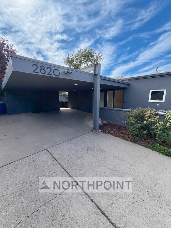 Building Photo - Midcentury Modern Masterpiece