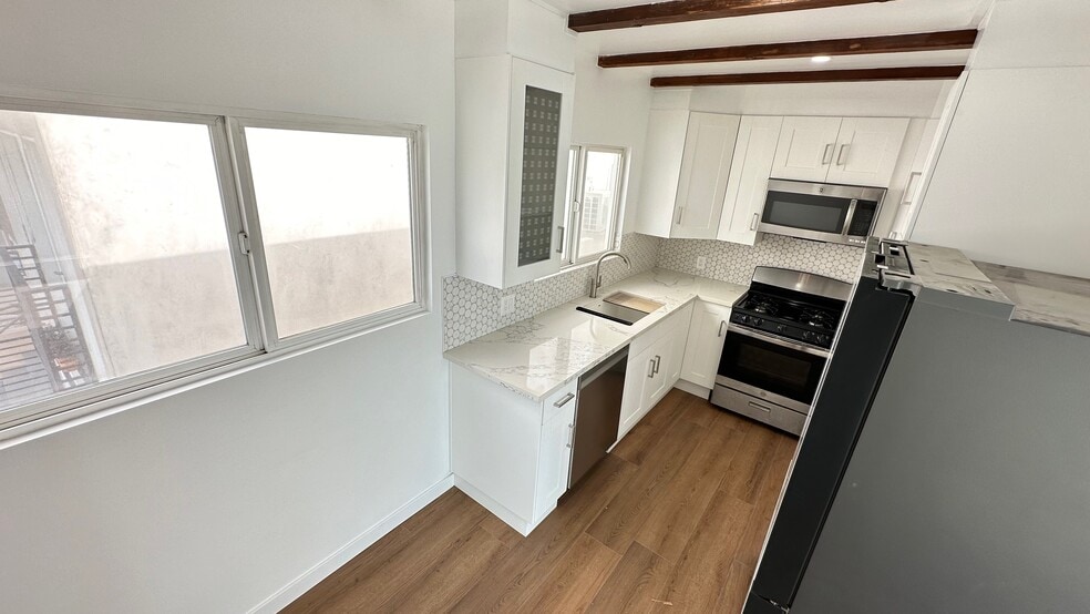 Kitchen - 118 45th St