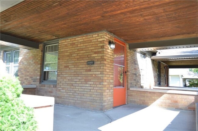 Building Photo - 1302 Shannon Ave