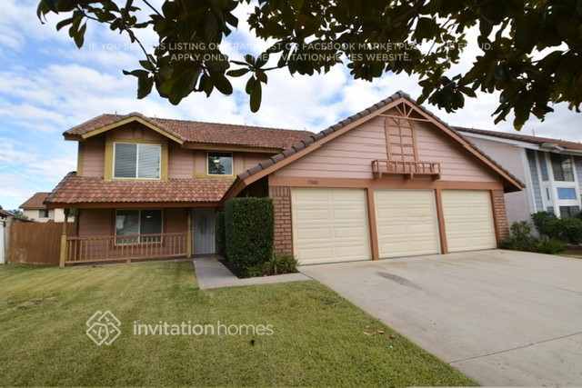 Building Photo - 13026 Sweetfern St