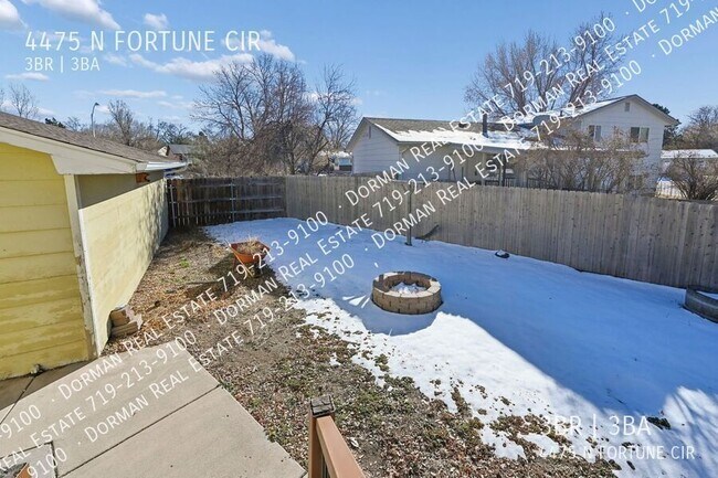 Building Photo - 4475 N Fortune Cir