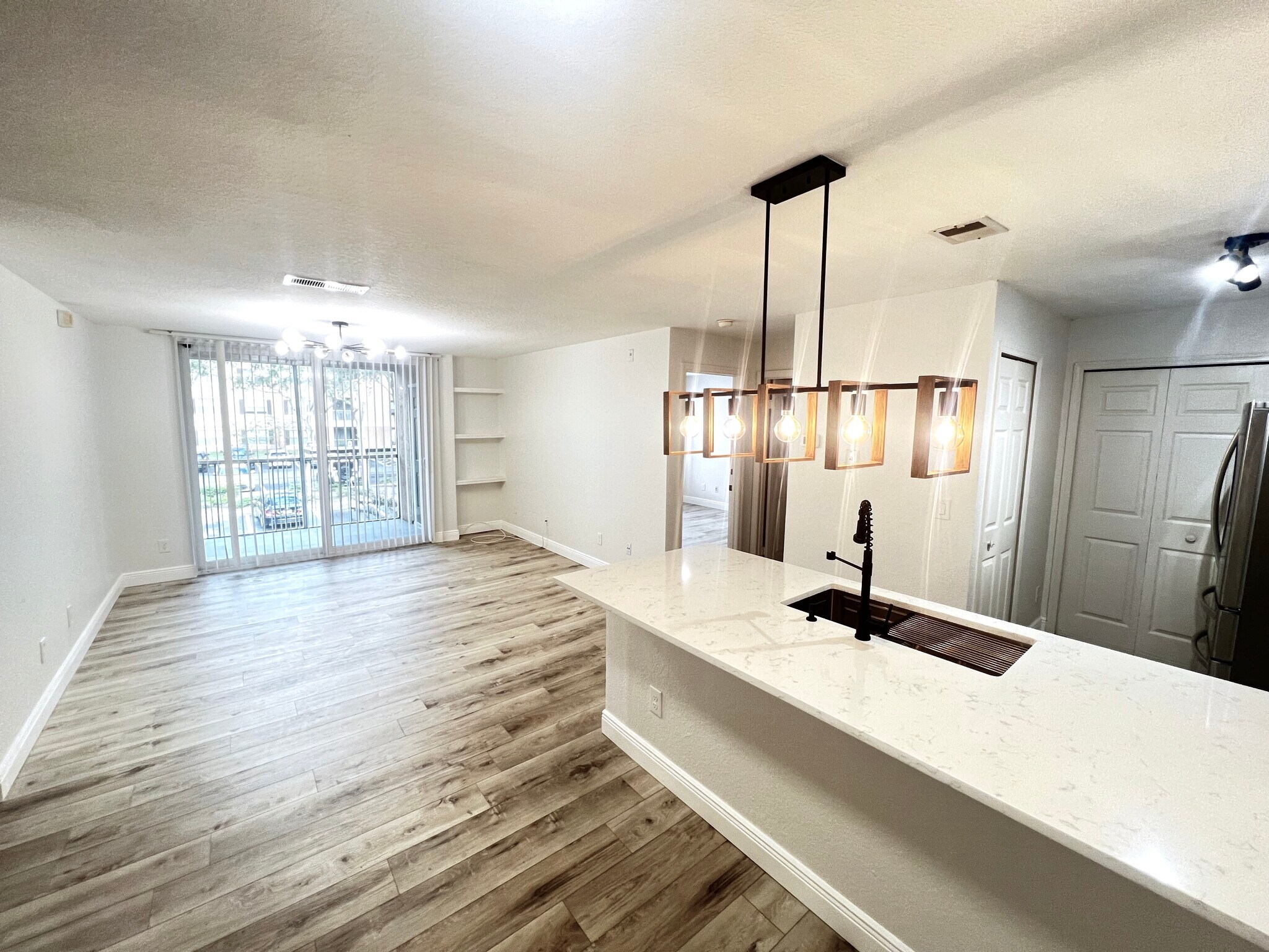 Building Photo - 7618 Pissarro Dr