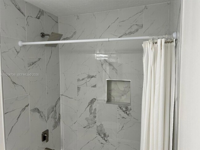 Building Photo - 9225 NW 49th Pl