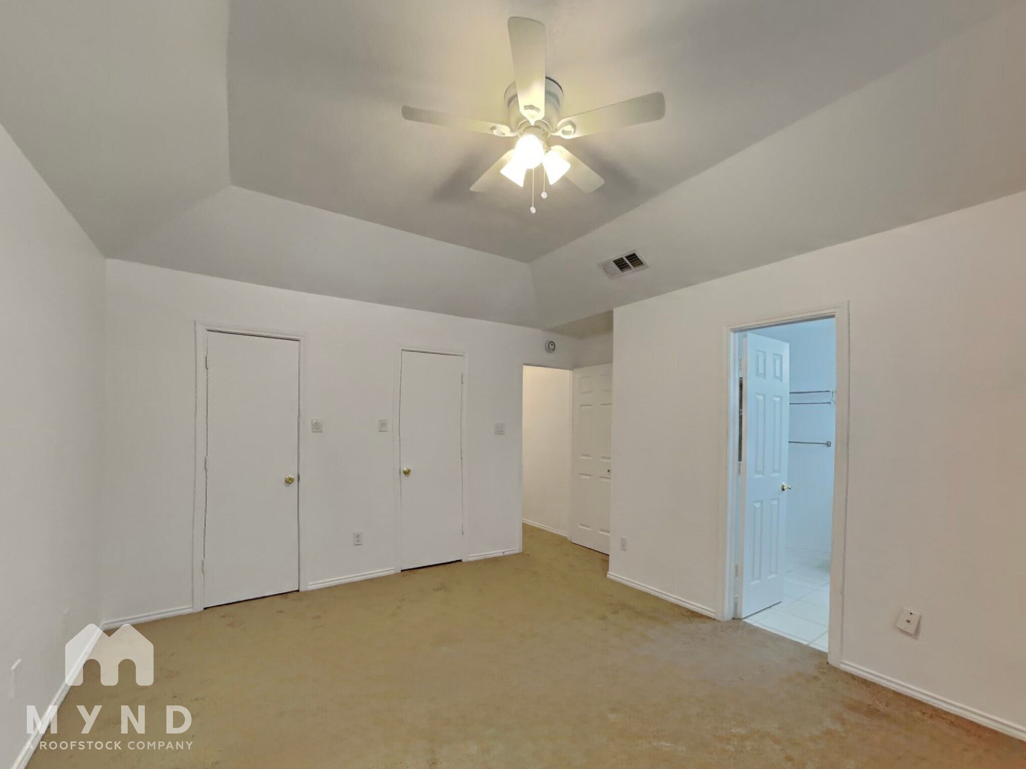 Building Photo - 1953 Kings Canyon Cir