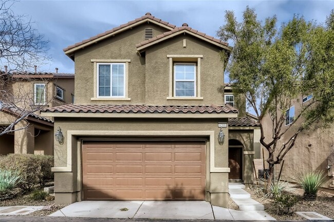Primary Photo - 3 Bedroom Home in a Gated Community! North...