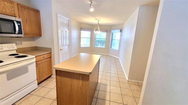 Building Photo - 2717 Morningside Dr