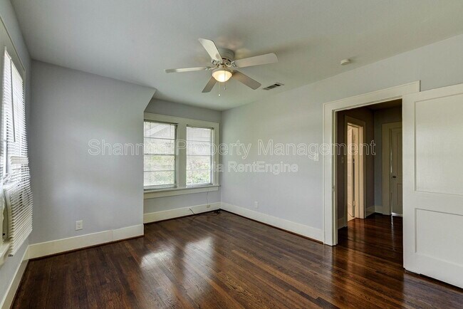 Building Photo - 1748 Hawthorne St