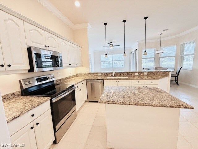 Building Photo - 1098 Port Orange Way