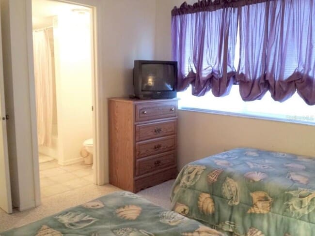 Building Photo - 4449 46th Ave W