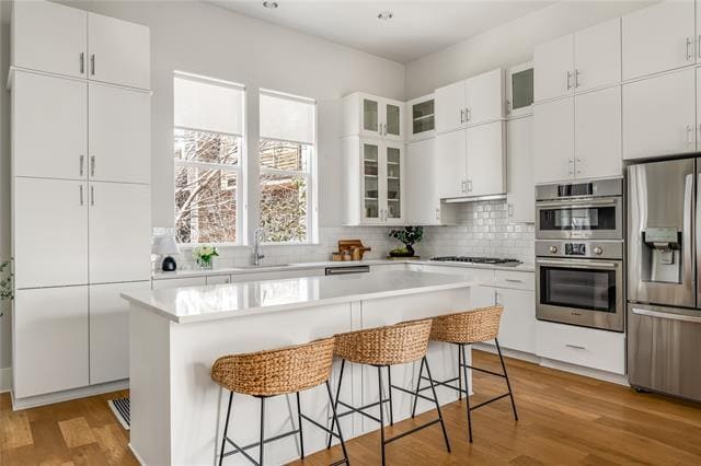 Building Photo - 381 E Greenbriar Ln