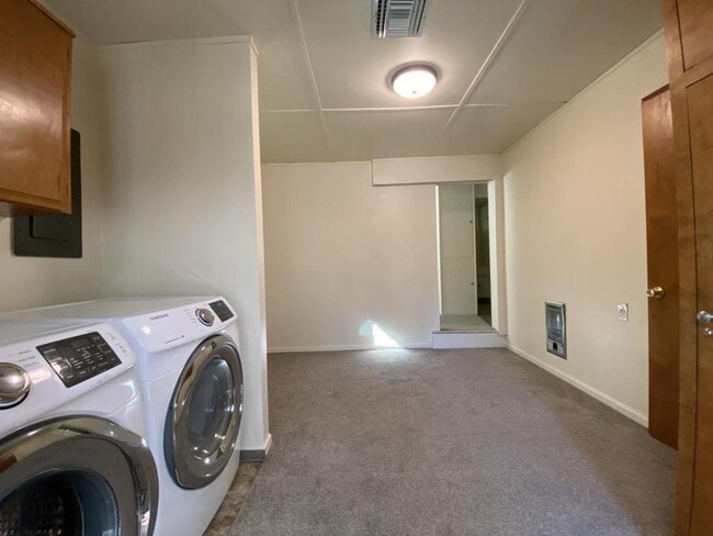 Building Photo - 784 Murphy Creek Rd