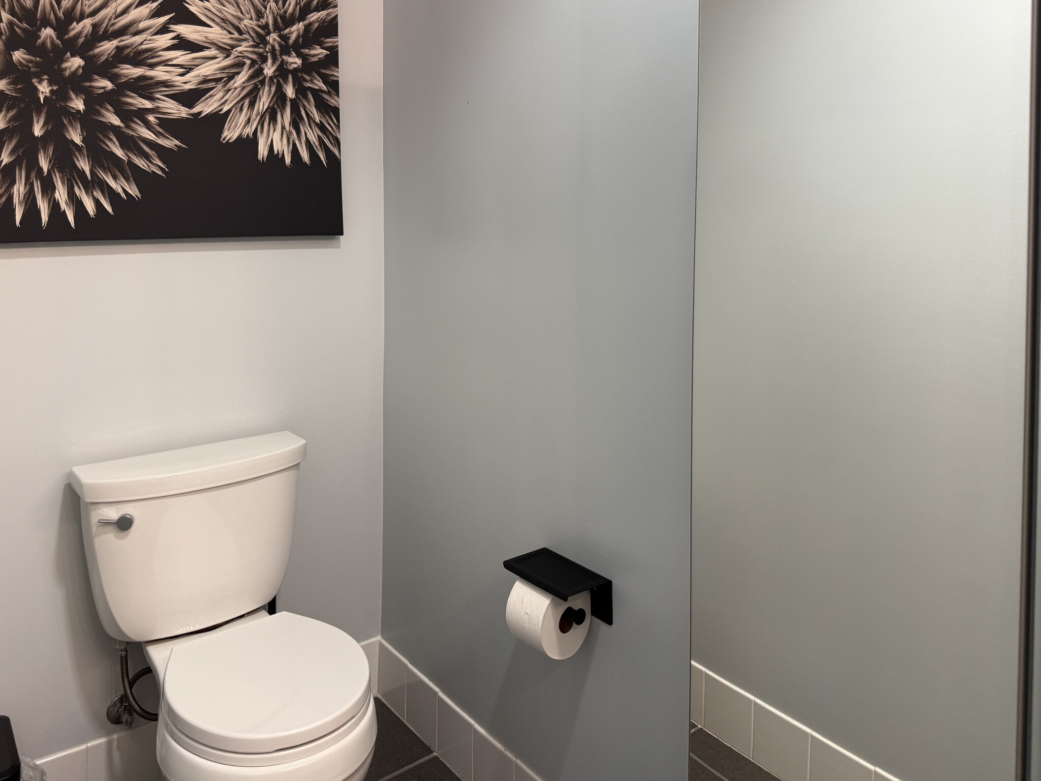 Building Photo - 350 W Ash St