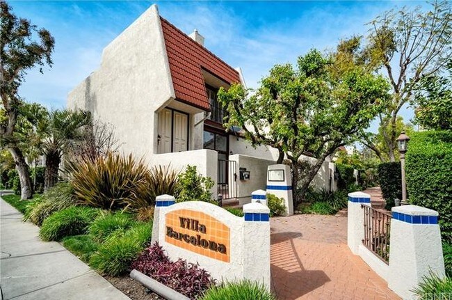 Primary Photo - 22259 Erwin St