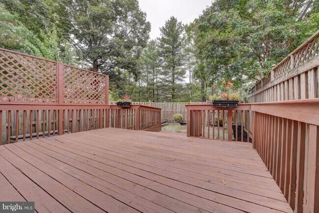 Building Photo - 7794 Euclid Way