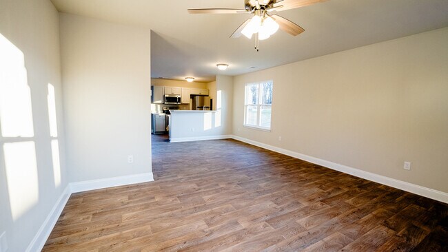 Building Photo - 203 Cromer Rd