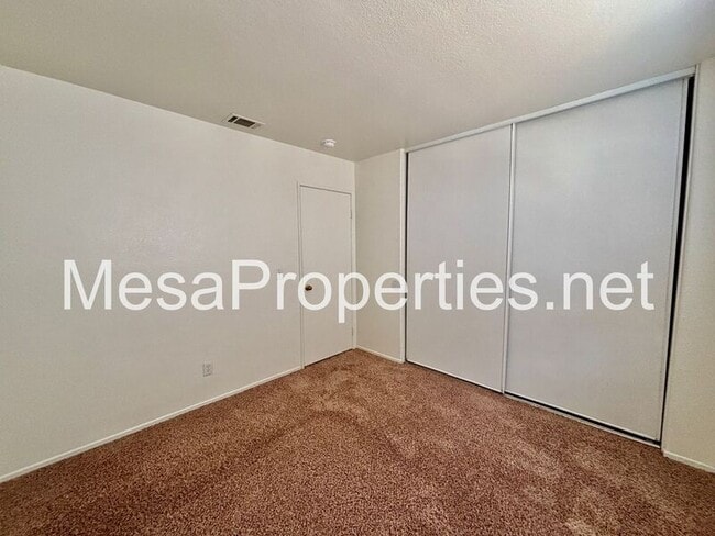 Building Photo - 16953 Sorrento Ln