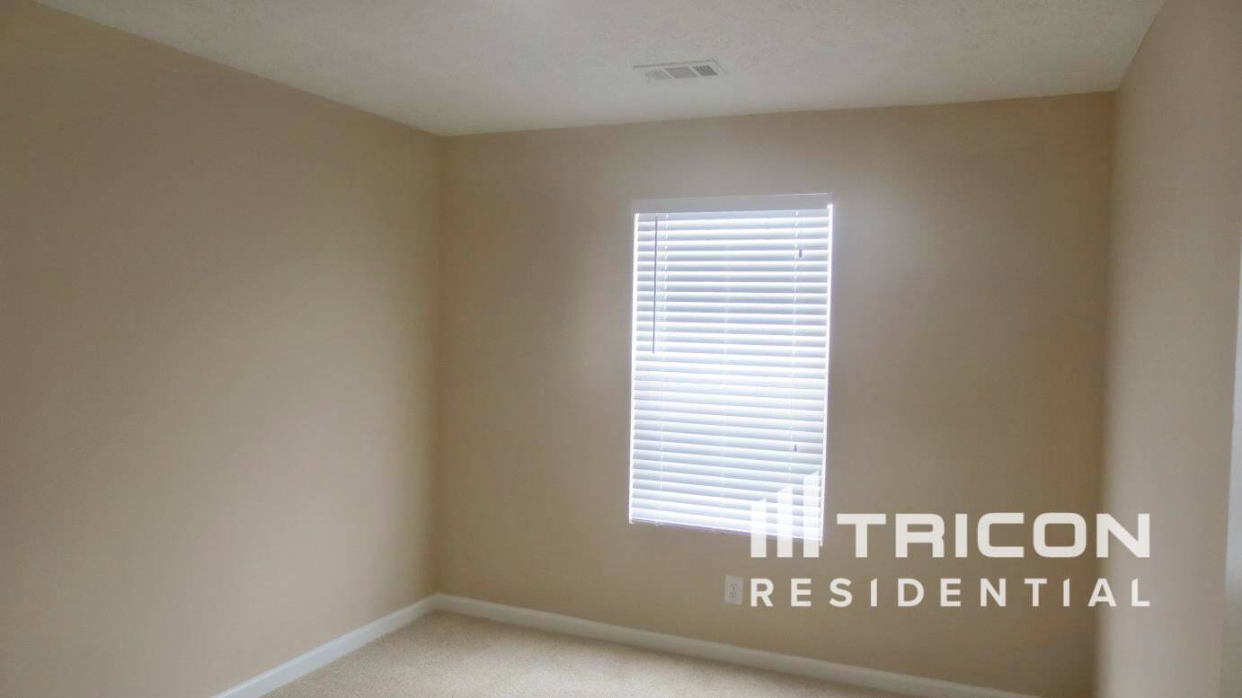 Building Photo - 7447 Edenberry Way