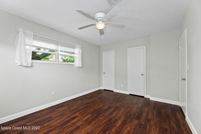 Building Photo - 200 Price Ct