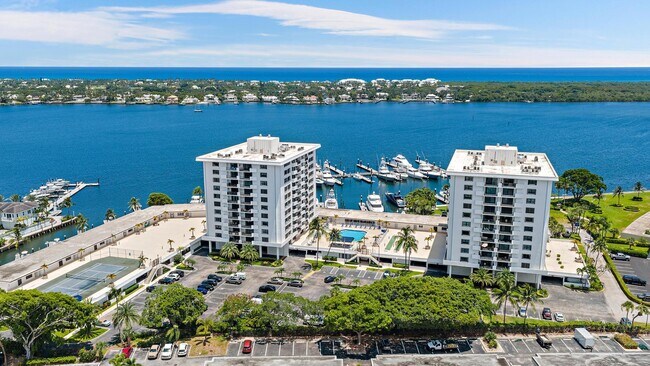 Building Photo - 1208 Marine Way