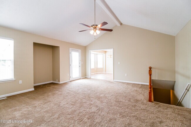 Building Photo - 3123 Northland Dr