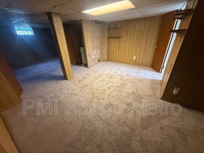 Building Photo - 917 Kevin Rd