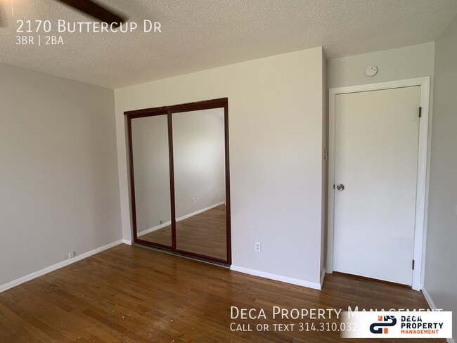 Building Photo - 3 Bedroom House