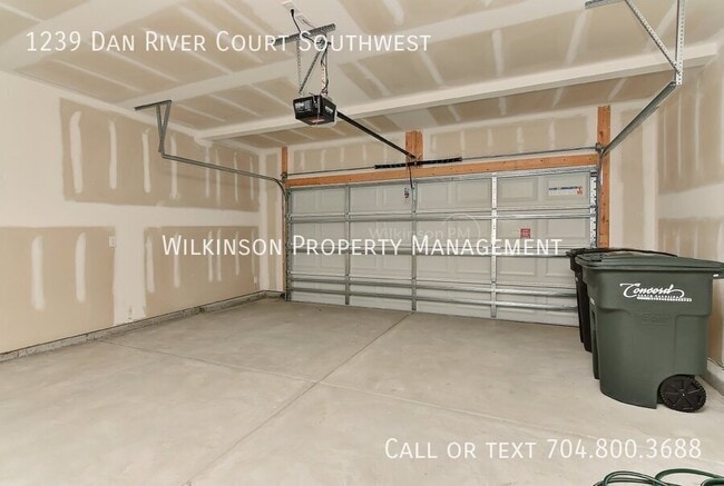 Building Photo - 1239 Dan River Ct SW