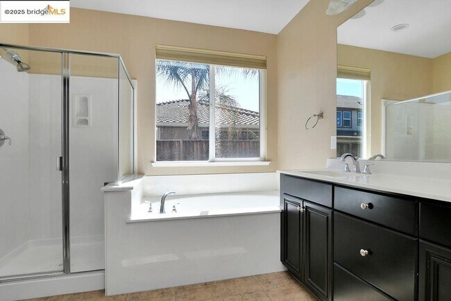 Building Photo - 8341 Brookhaven Cir