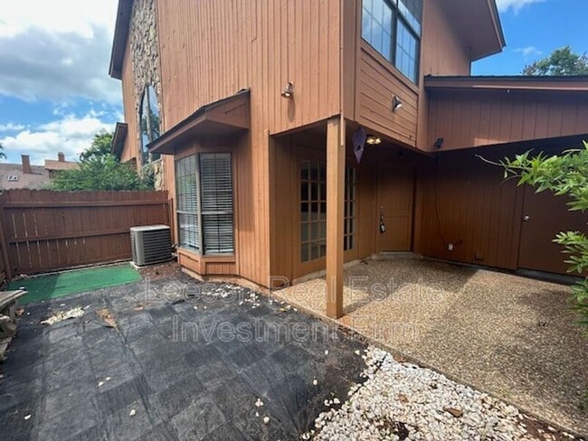 Building Photo - 3434 Stonebrook Pl