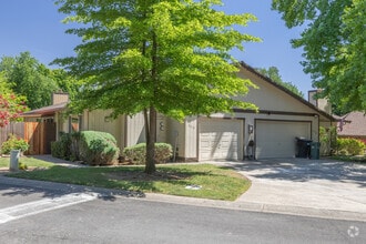 Building Photo - Rollingwood Duplex Homes
