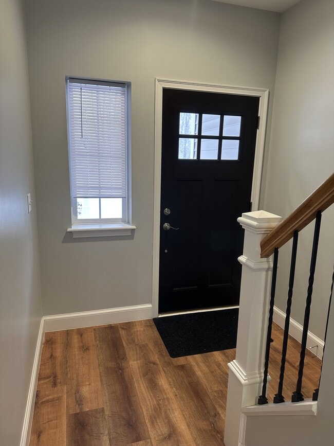 Building Photo - 2405 Rosa RoadRidge Manor Ct