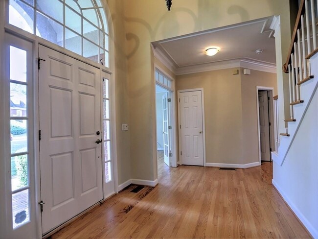 Building Photo - 515 Mellbrook Ln