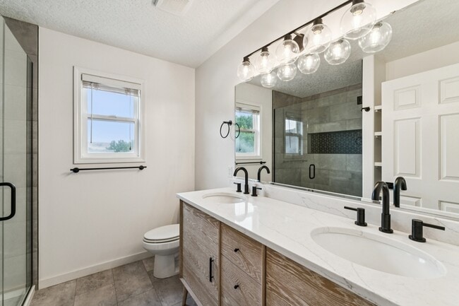 Building Photo - 5998 S Wallflower Pl