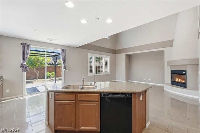 Building Photo - 10344 Shropshire St