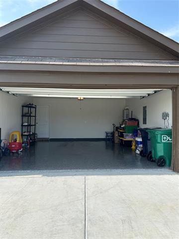 Building Photo - 1329 Skyline Dr