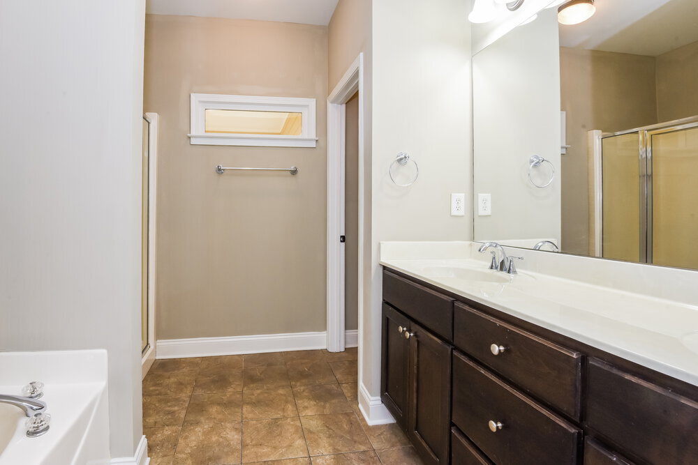 Building Photo - 49 Celtic Ct