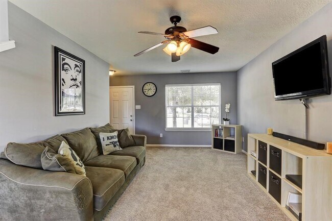 Building Photo - 19923 Brisbane Meadows Ct