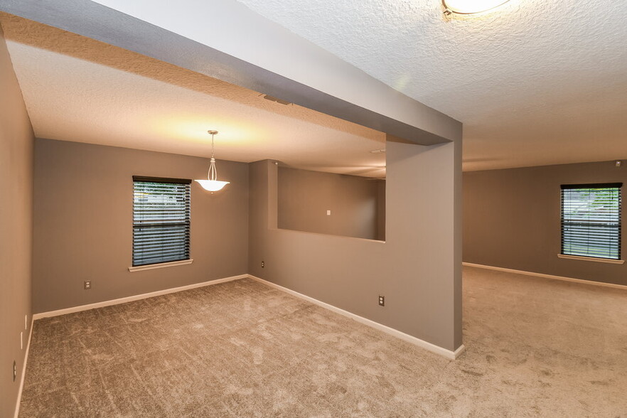 Building Photo - 7472 Mishkie Dr