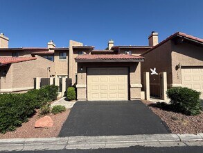 Building Photo - Townhome for Rent