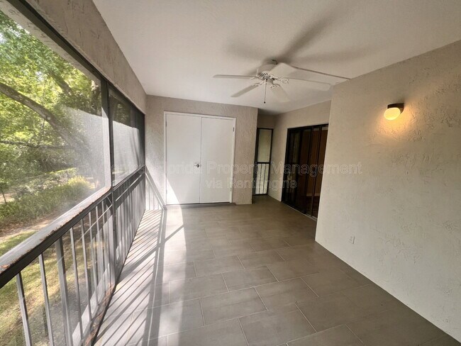 Building Photo - 17 Escondido Cir